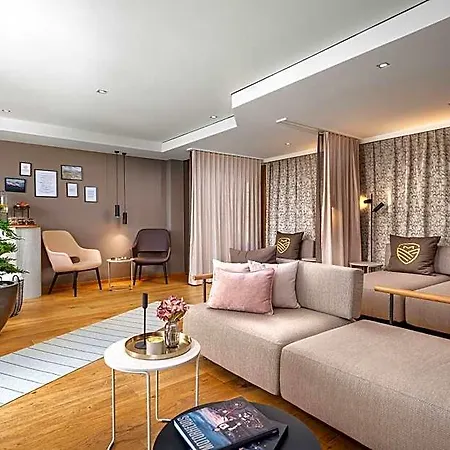 فندق Boutique Moosegg 3*